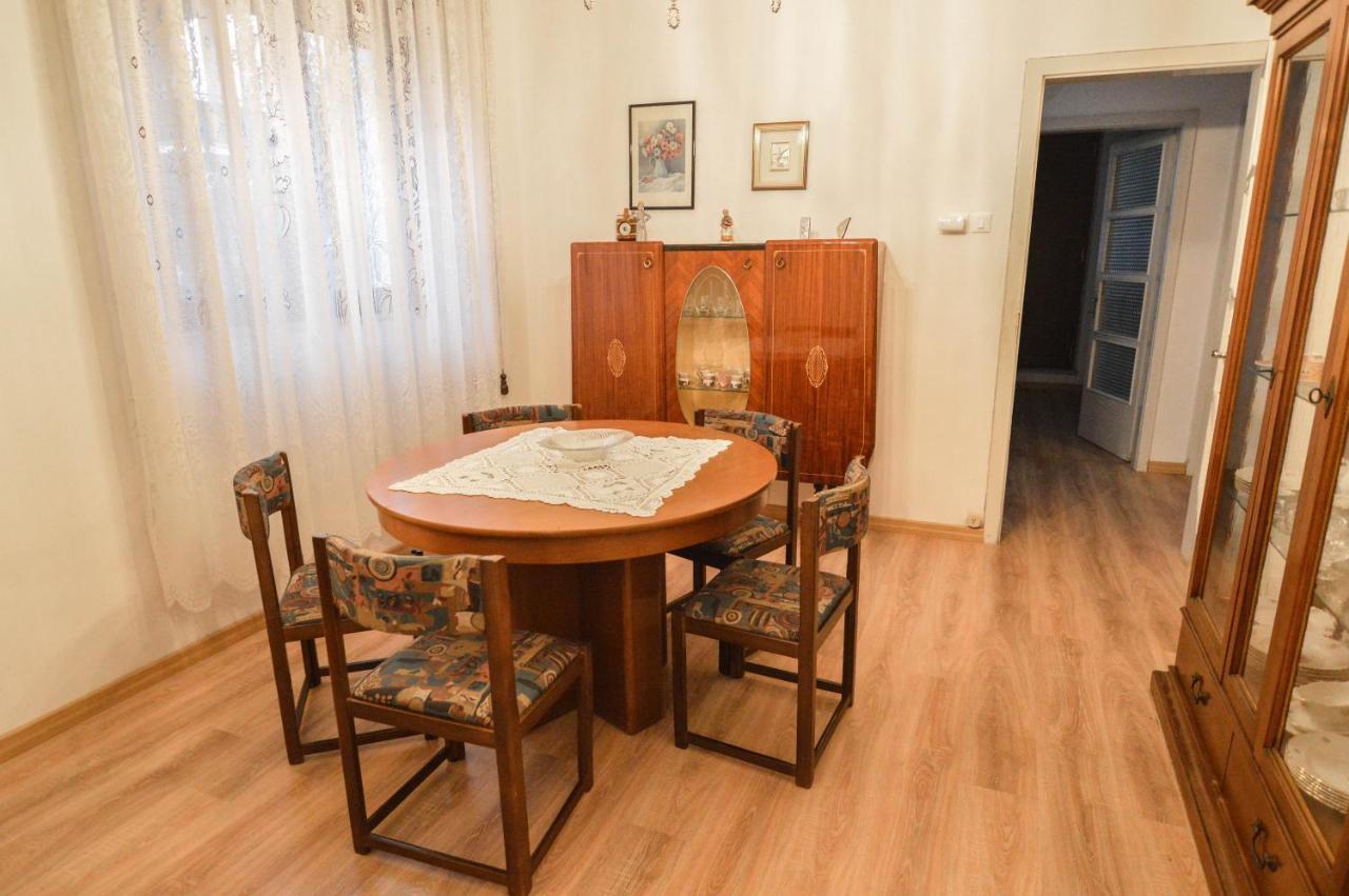 Casa Vacanze Nonno Asterio Monfalcone Exteriör bild