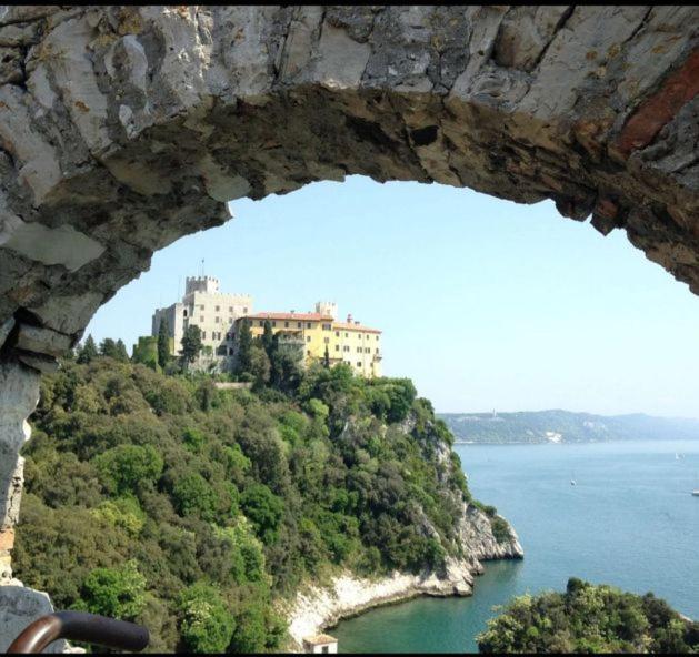 Casa Vacanze Nonno Asterio Monfalcone Exteriör bild